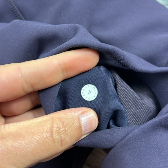 Lululemon In Movement 7/8 Tight 25" Black Currant - Picture 3 of 8